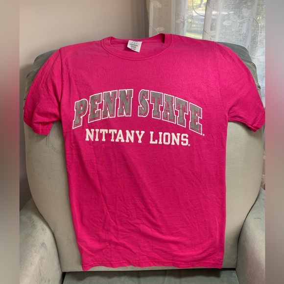 Penn State pink women’s size small T-shirt, vintage 17”pit pit 27.5“L EUC - Picture 1 of 11